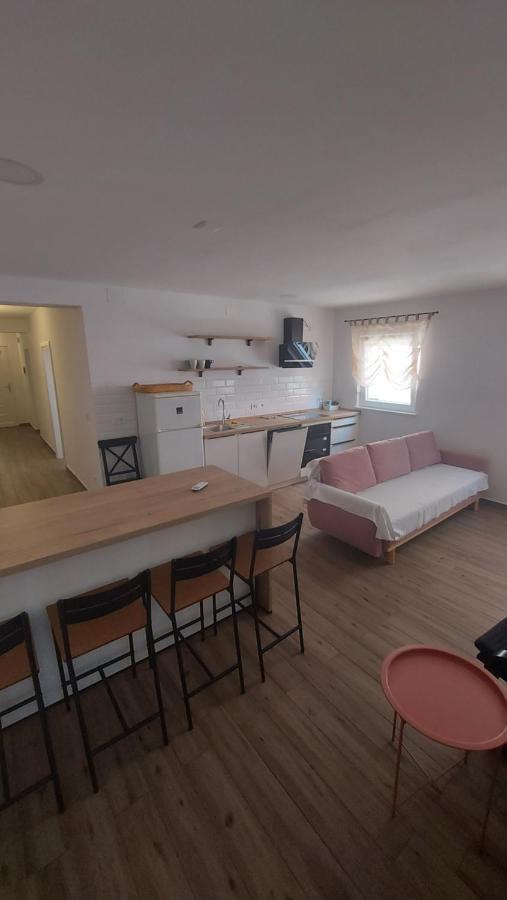Apartmani Mlinar - Two Bedroom Apartment With Seaview Grebaštica 外观 照片