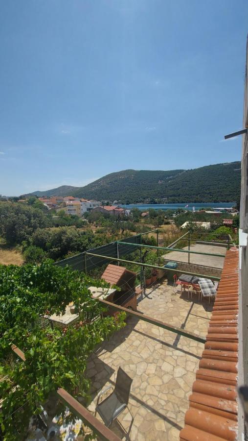 Apartmani Mlinar - Two Bedroom Apartment With Seaview Grebaštica 外观 照片