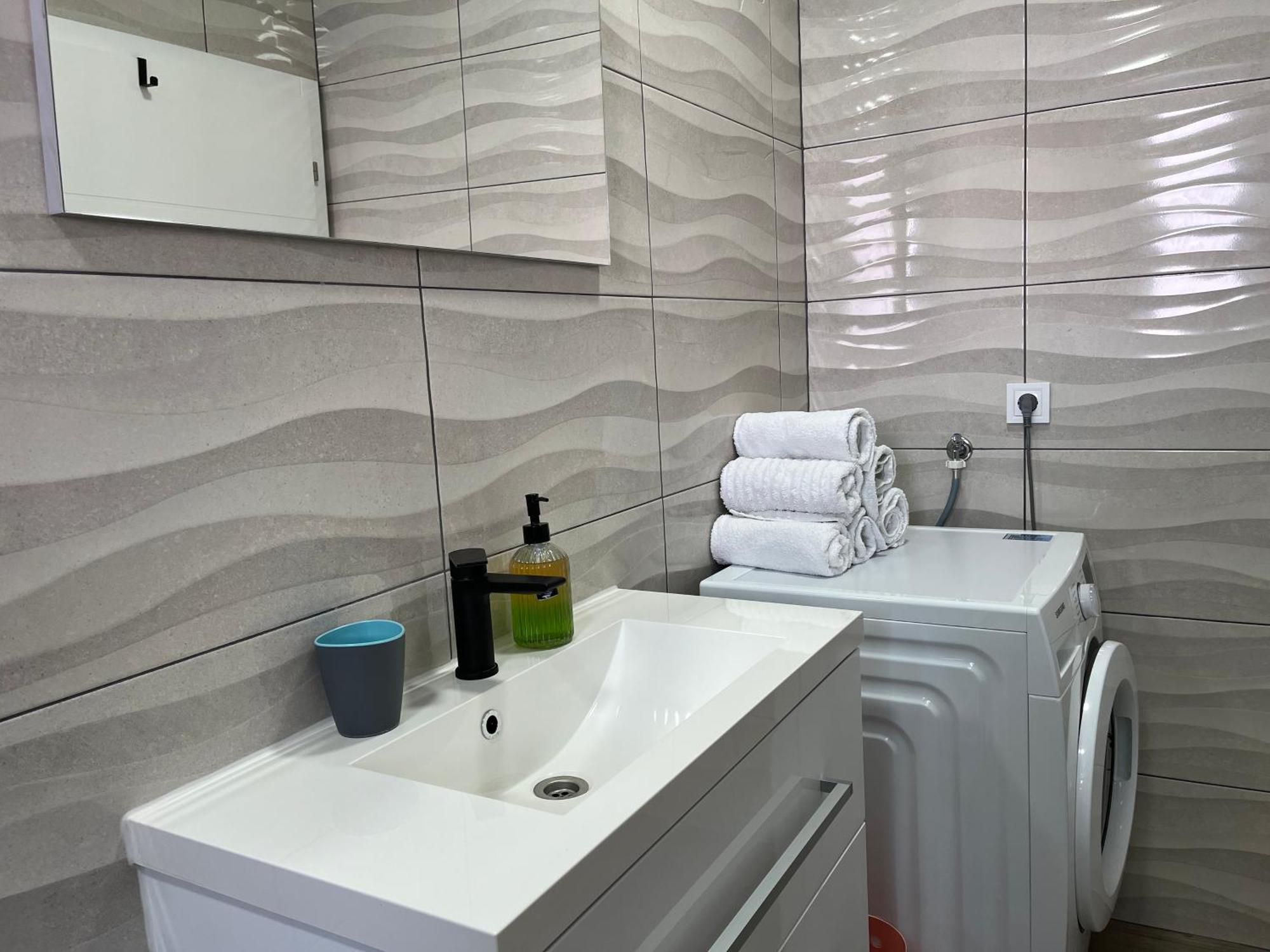 Apartmani Mlinar - Two Bedroom Apartment With Seaview Grebaštica 外观 照片